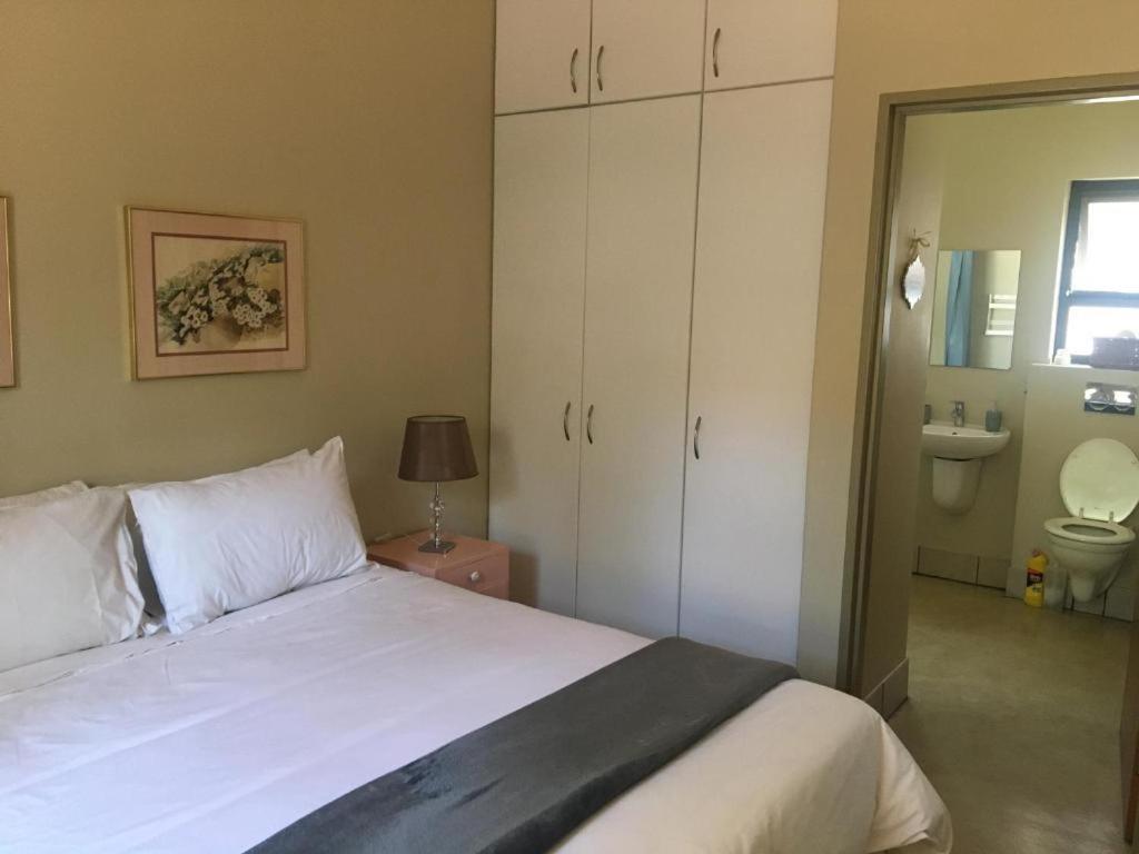 Panache Wildlife Cottage-Self Catering Hoedspruit Exteriör bild